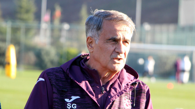 Şenol Güneş: Bulunduğumuz yer bize yakışmıyor